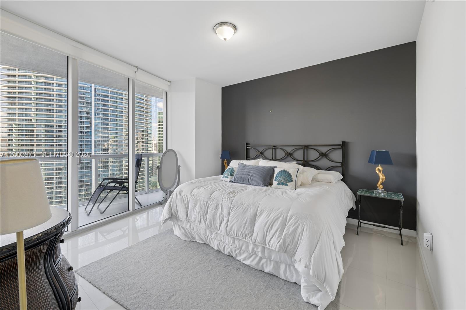 ICONBRICKELL CONDO NO 1 - Residential
