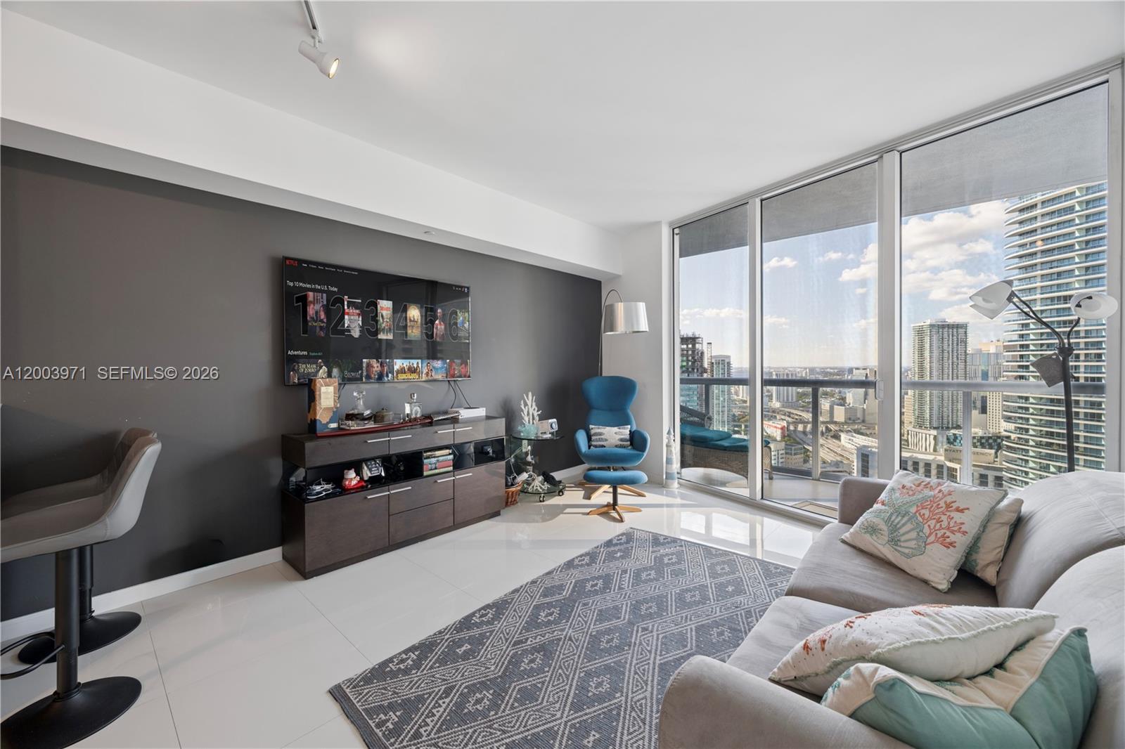 ICONBRICKELL CONDO NO 1 - Residential