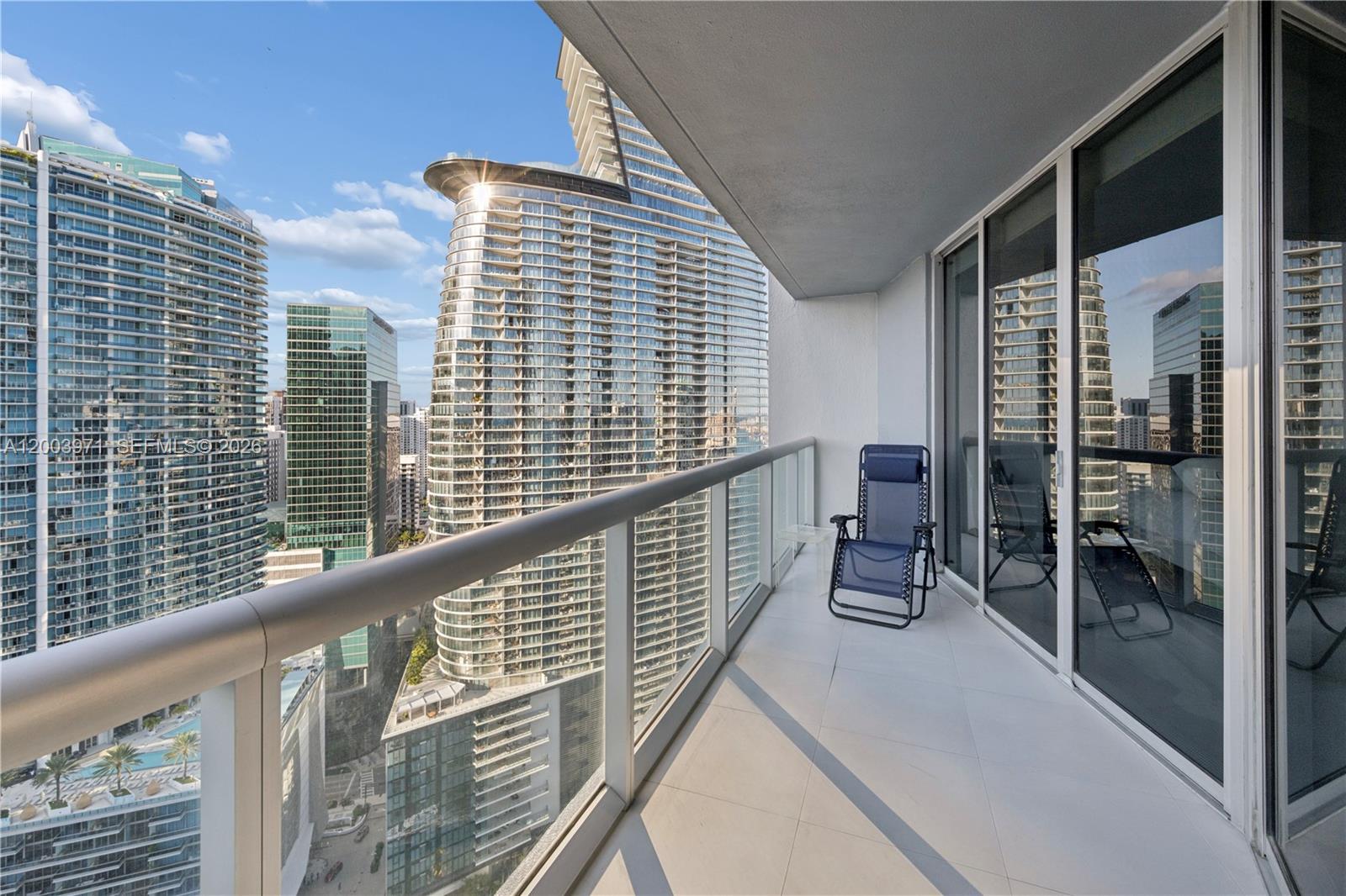 ICONBRICKELL CONDO NO 1 - Residential
