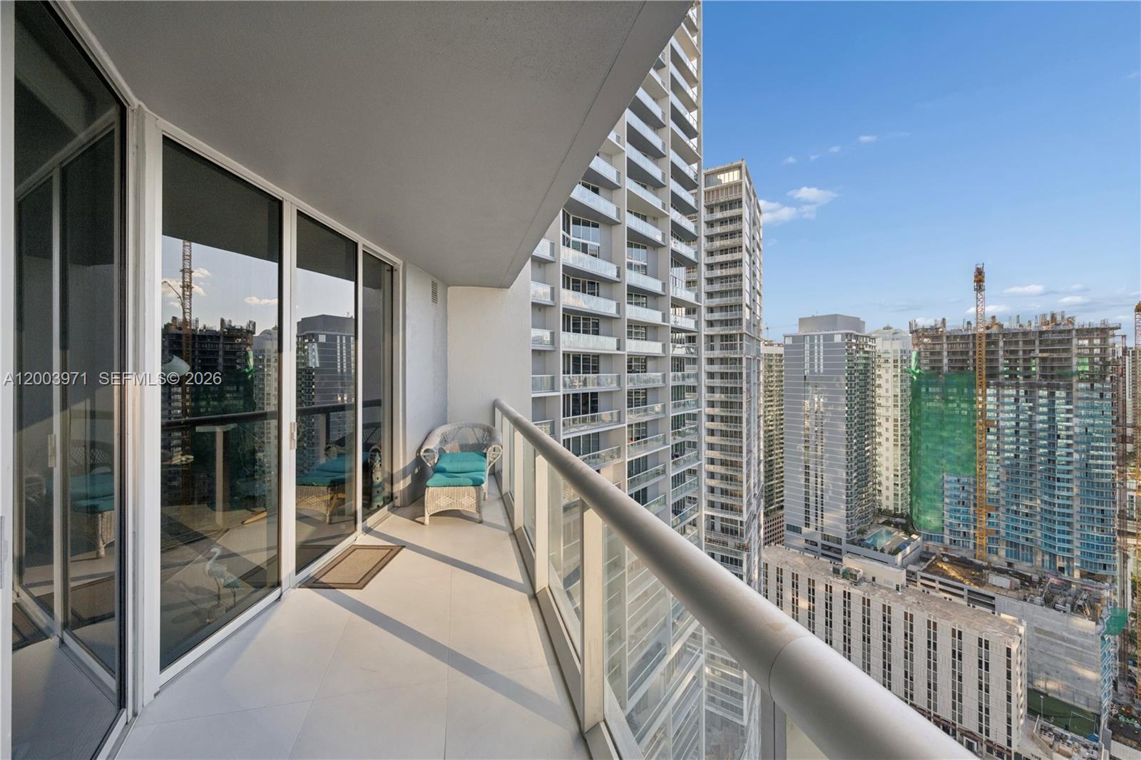 ICONBRICKELL CONDO NO 1 - Residential