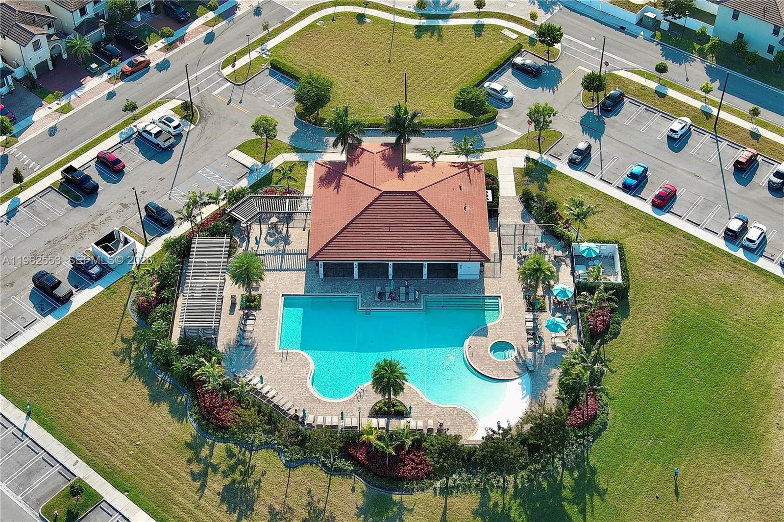 AQUABELLA NORTH - Residential