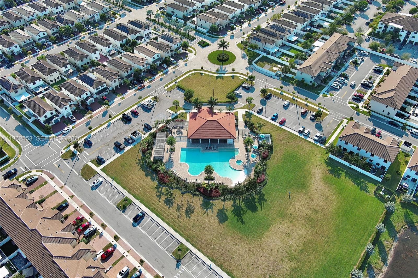 AQUABELLA NORTH - Residential