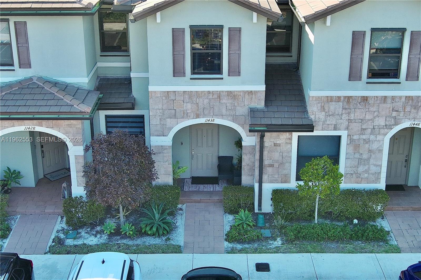 AQUABELLA NORTH - Residential