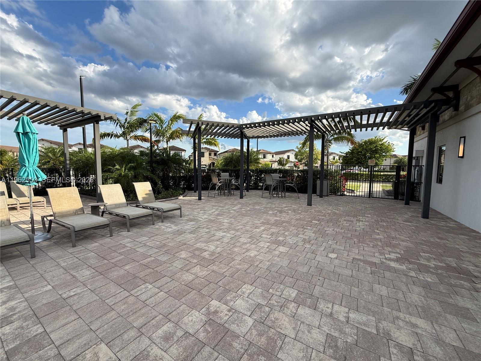 AQUABELLA NORTH - Residential