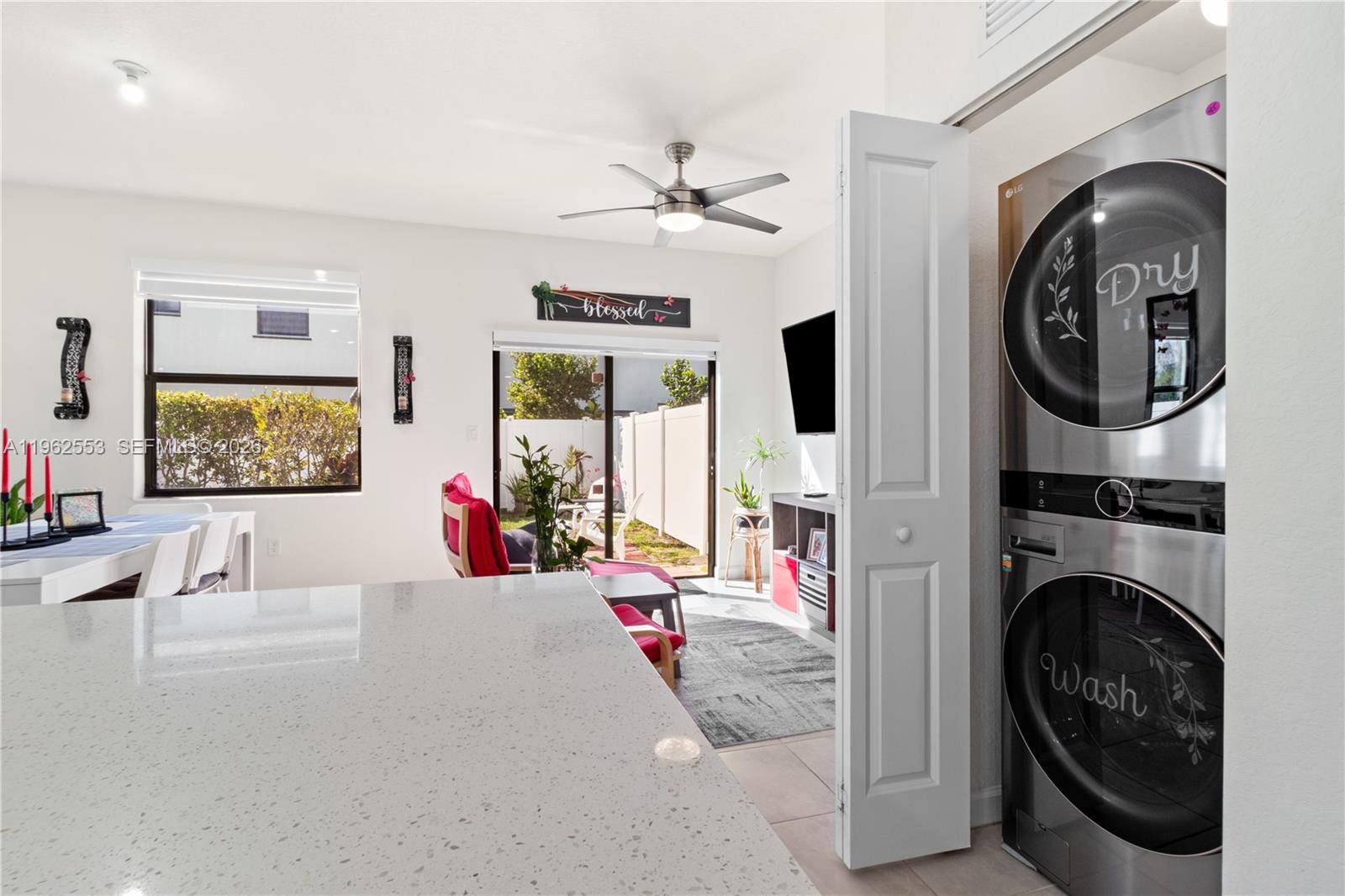 AQUABELLA NORTH - Residential