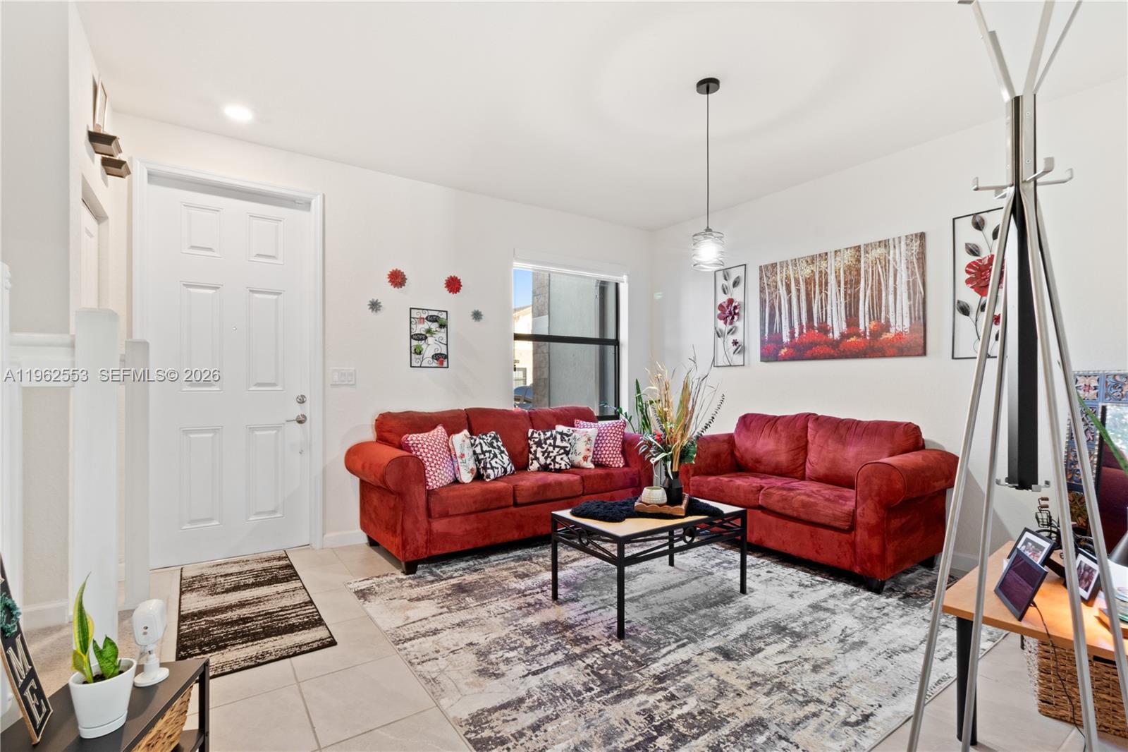 AQUABELLA NORTH - Residential