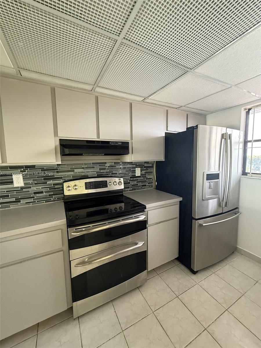 LAS BRISAS VILLAGE CONDO - Residential Lease