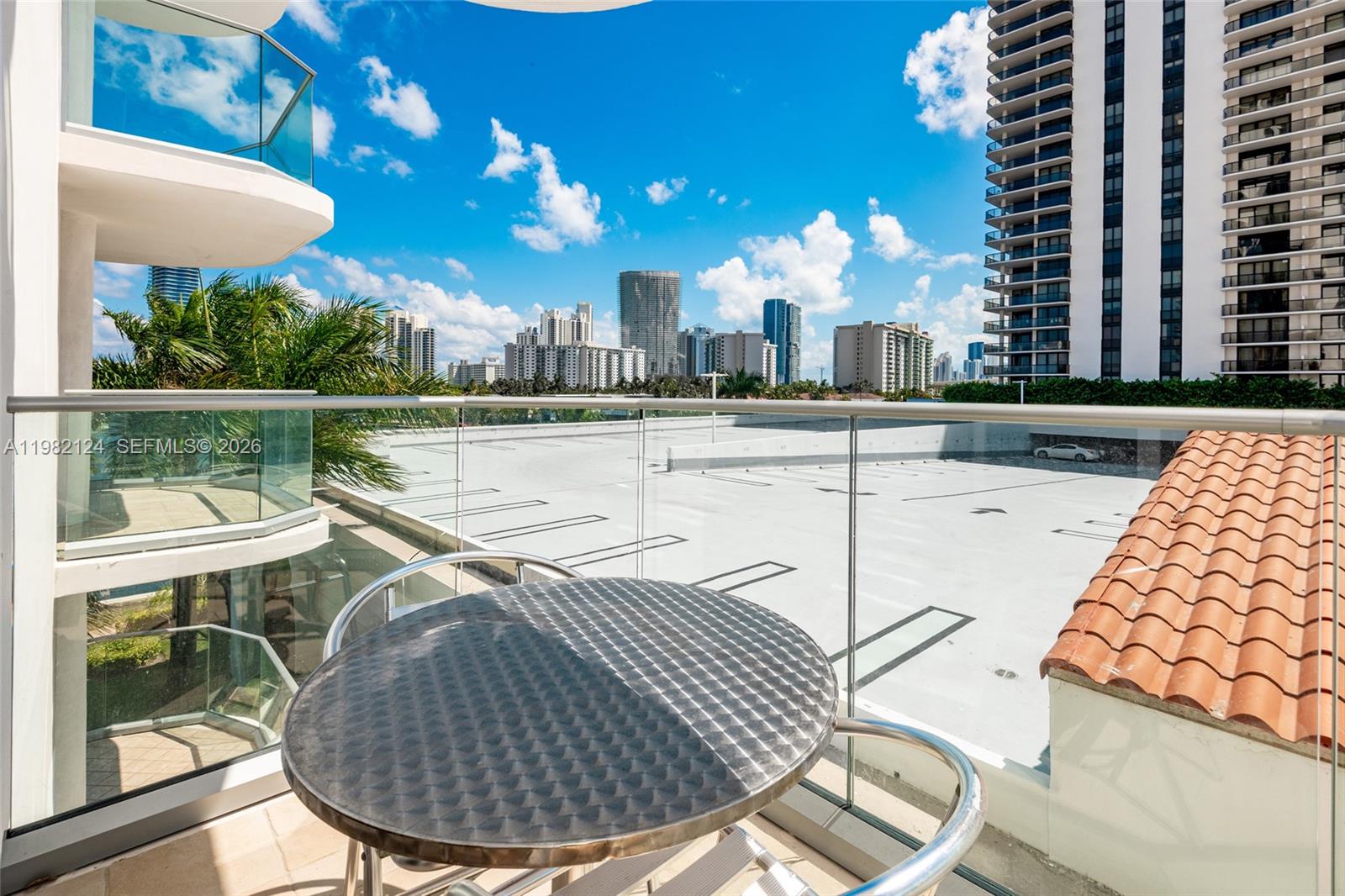 TURNBERRY ISLE CONDO - Residential