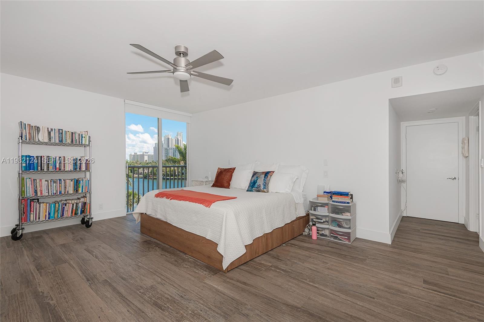 TURNBERRY ISLE CONDO - Residential