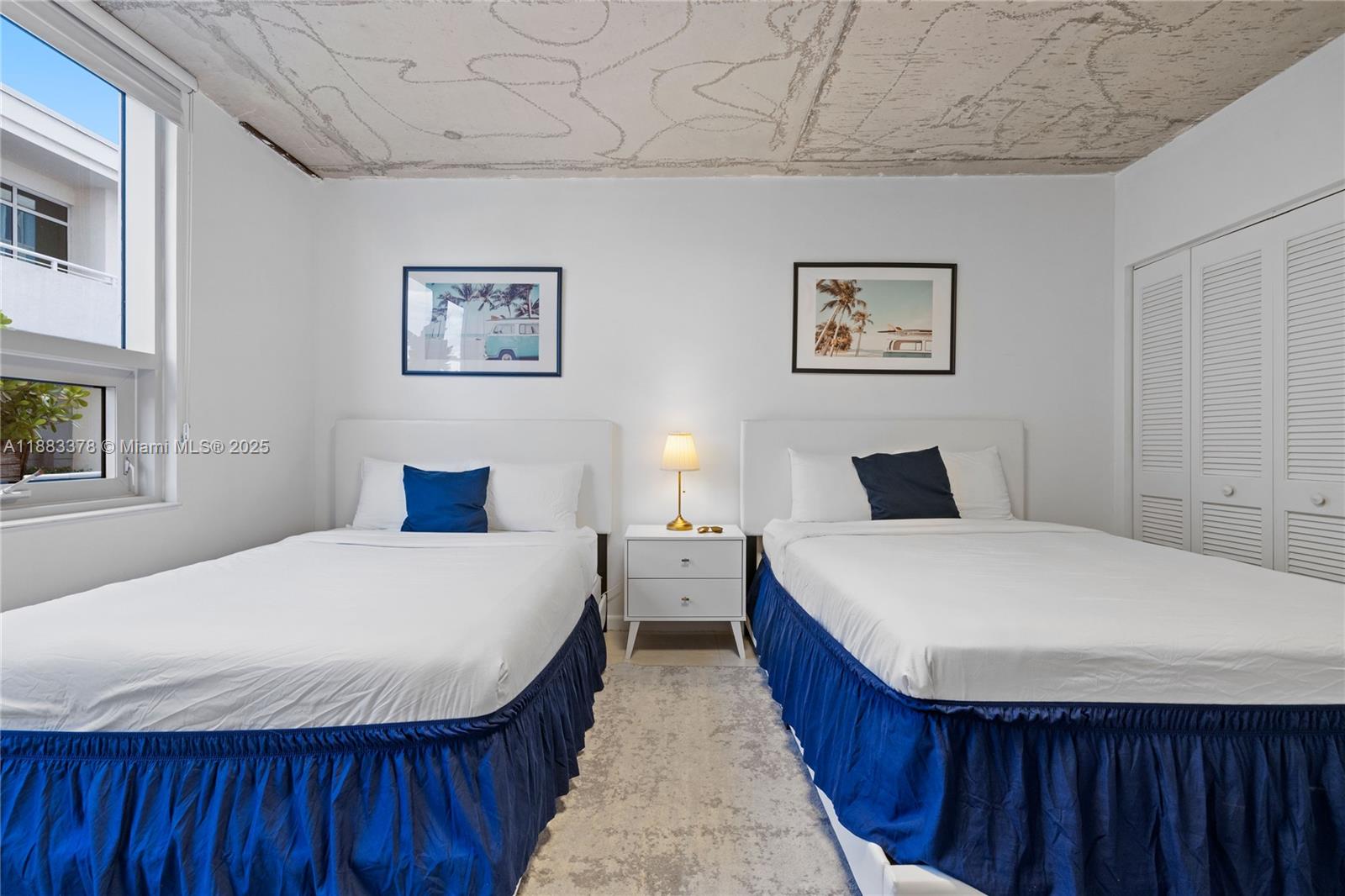 MIDBLOCK MIAMI CONDO - Residential Lease