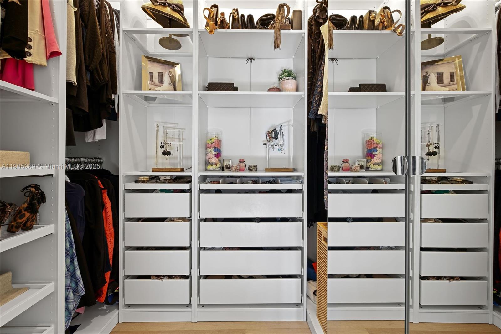 KIRBYS ADDN TO MIAMI SHOR - Residential