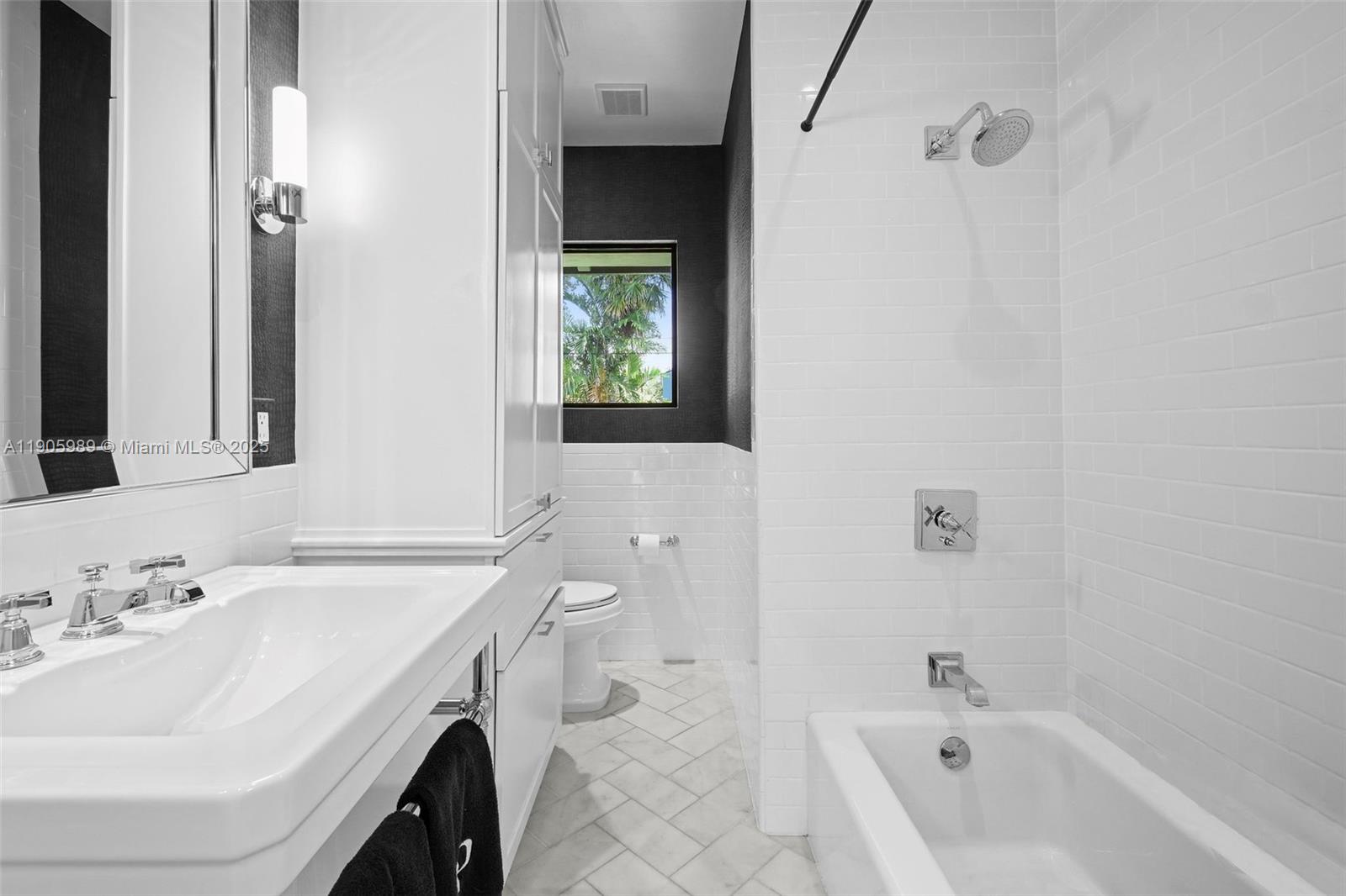 KIRBYS ADDN TO MIAMI SHOR - Residential