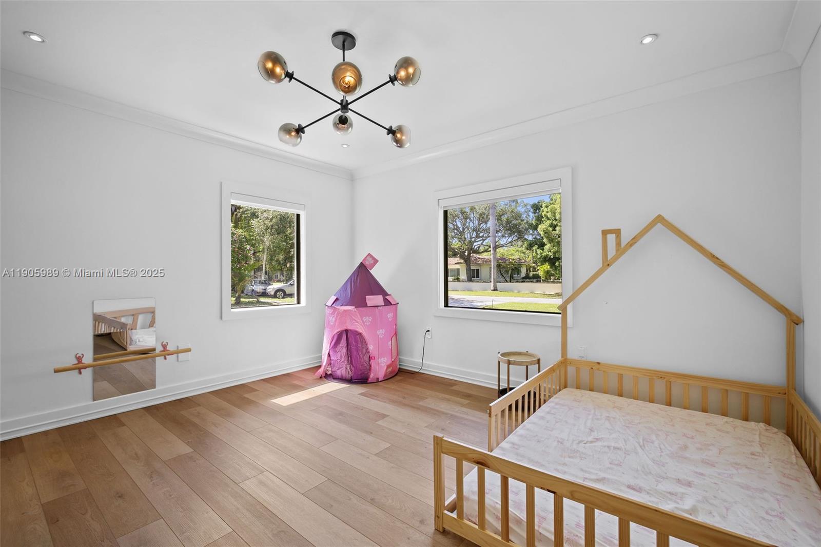 KIRBYS ADDN TO MIAMI SHOR - Residential