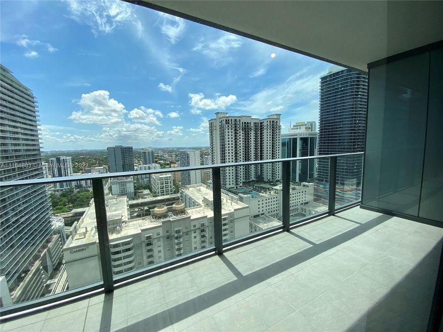 Brickell Flatiron developed by Ugo Colombo offers an exclusive lifestyle with five-star service and amenities. Super bright unit in the 27th floor, 1 bedroom & 1 bathroom. It features Snaidero kitchen cabinetry, Italian doors, Miele appliances, washer & dryer, marble floors in bathrooms and Italian porcelain flooring thought. Open Balcony and impact glass floor-to-ceiling windows. On the 64th floor residents can enjoy the Sky Spa that features a steam, sauna, relaxation and treatment rooms, a fitness center with cutting-edge gym equipment, pilates, yoga and spin studio and a pool with 360-degree views of Miami and Biscayne Bay. Other amenities located at the 18th floor are: theater room, a lounge area, billiard room, wine bar, and children's playroom and pool.