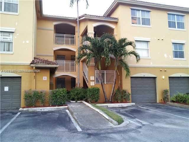 LA VIA CONDO - Residential