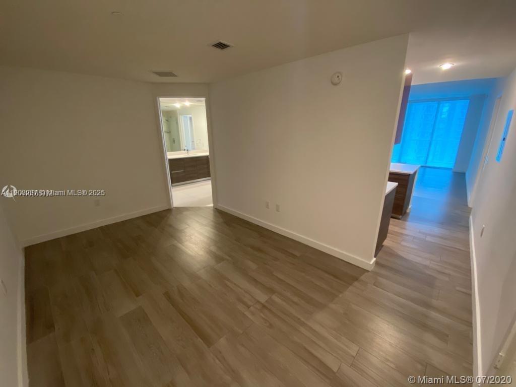 1100 S MIAMI AVE 3011