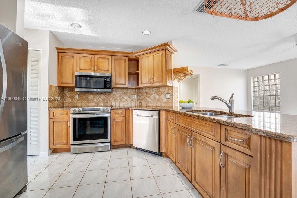 HARBOUR SUBDIVISION - Residential Lease