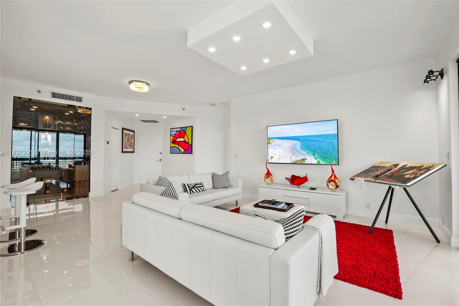 19101 NE 36th Ct 3107, Aventura, FL, 33180/$684,900 4 19101 NE 36th Ct 3107