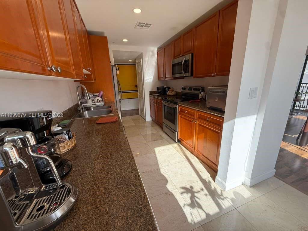 BILTMORE VILLAGE CONDO - Residential Lease