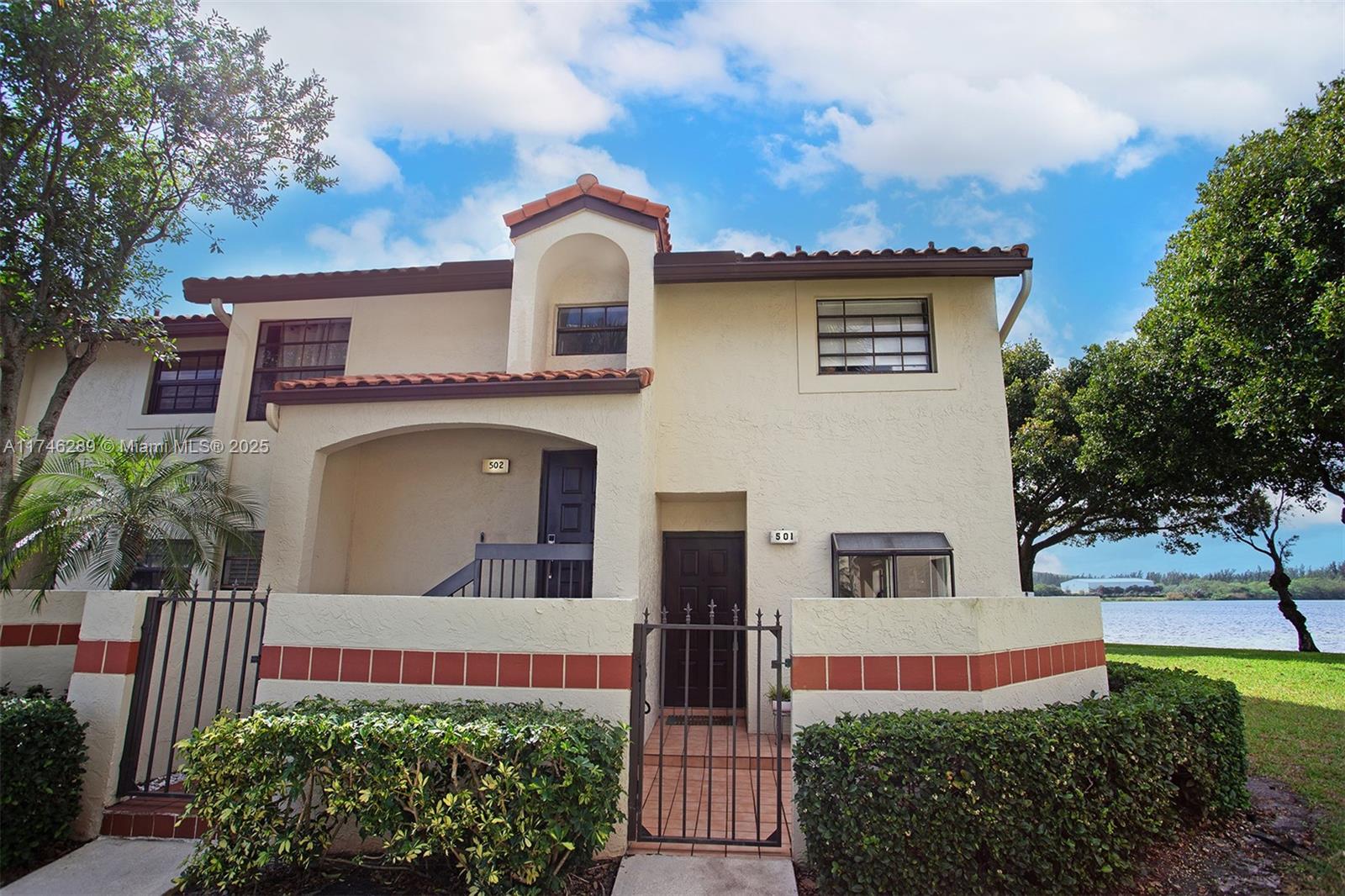 501 Republic Ct 501