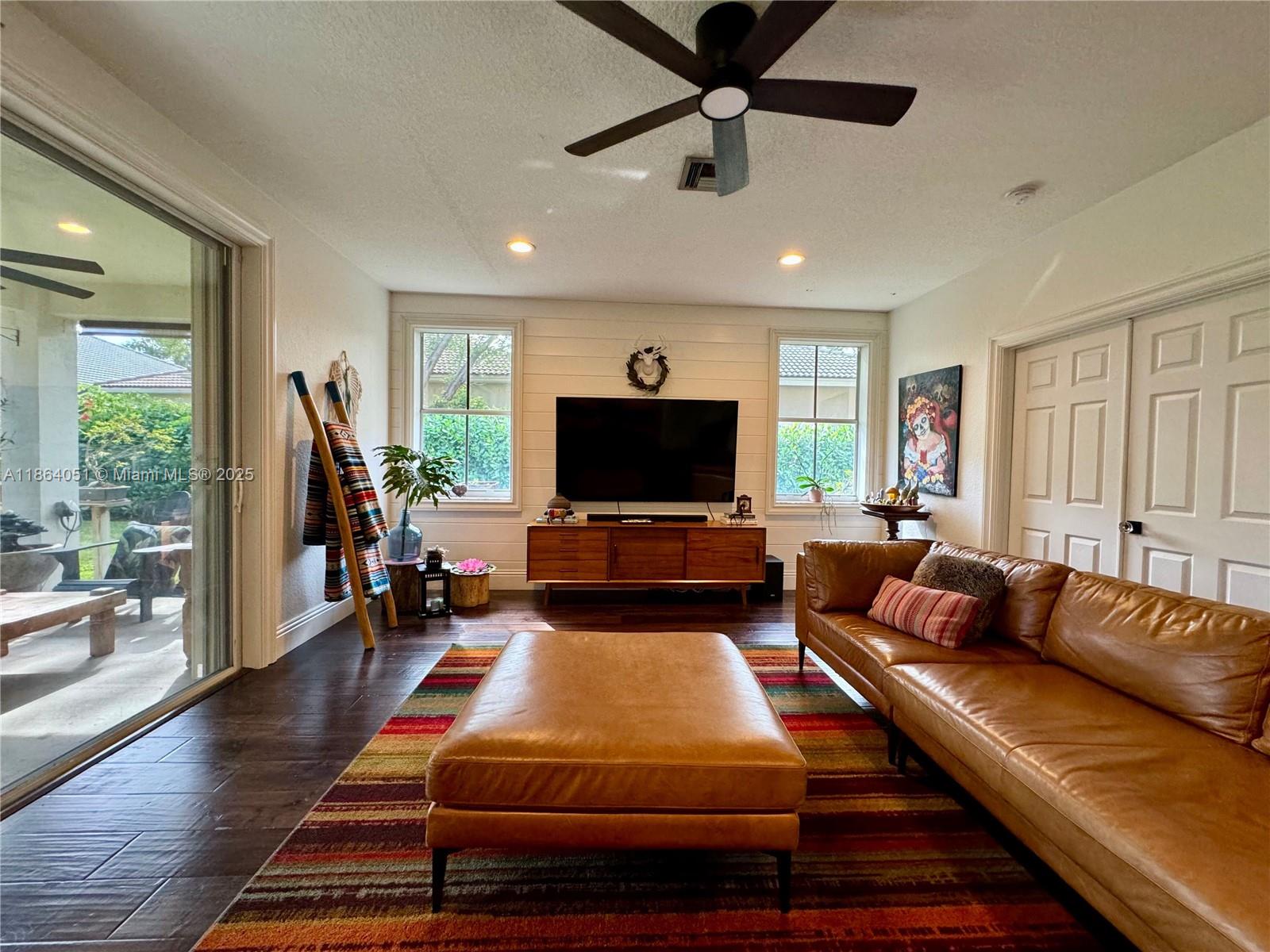 SECTOR 2-PARCELS 17 18 19 - Residential