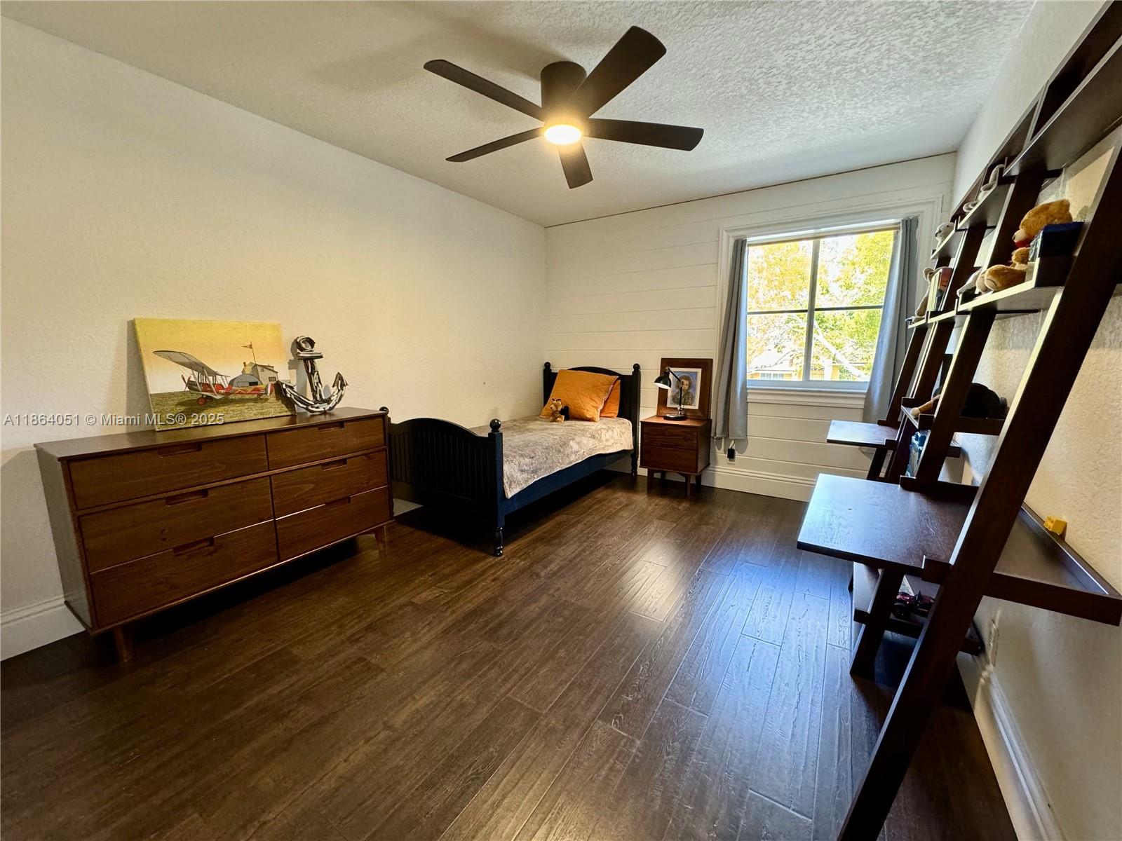 SECTOR 2-PARCELS 17 18 19 - Residential