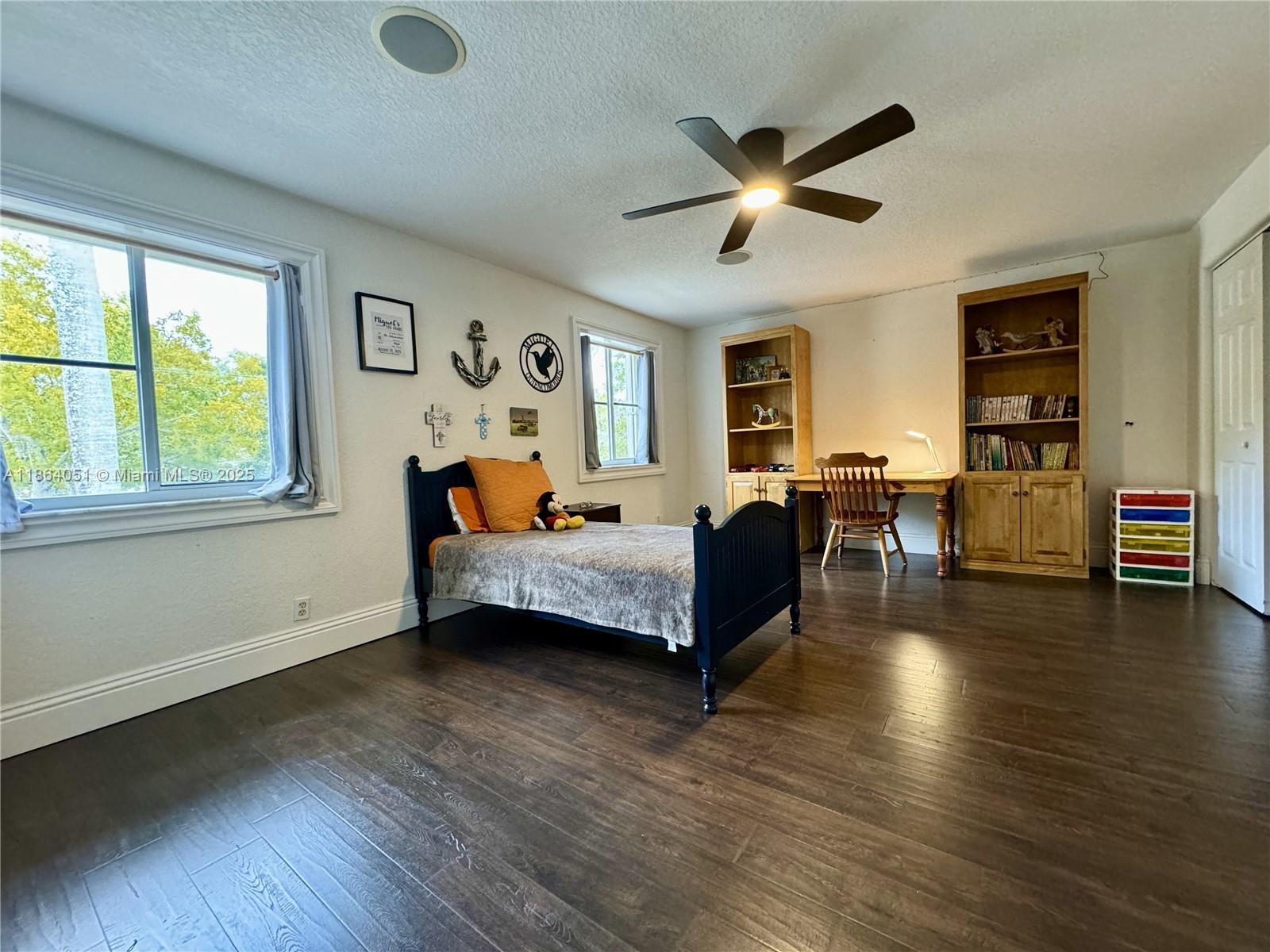 SECTOR 2-PARCELS 17 18 19 - Residential