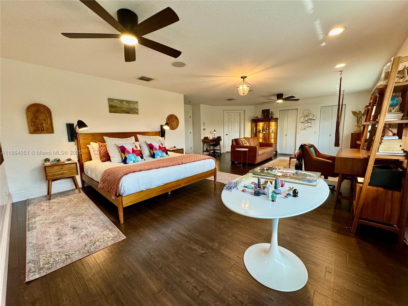 SECTOR 2-PARCELS 17 18 19 - Residential