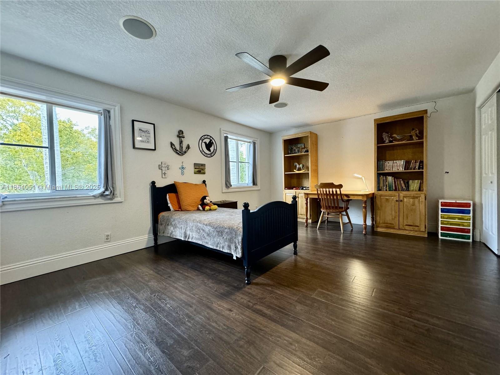 SECTOR 2-PARCELS 17 18 19 - Residential