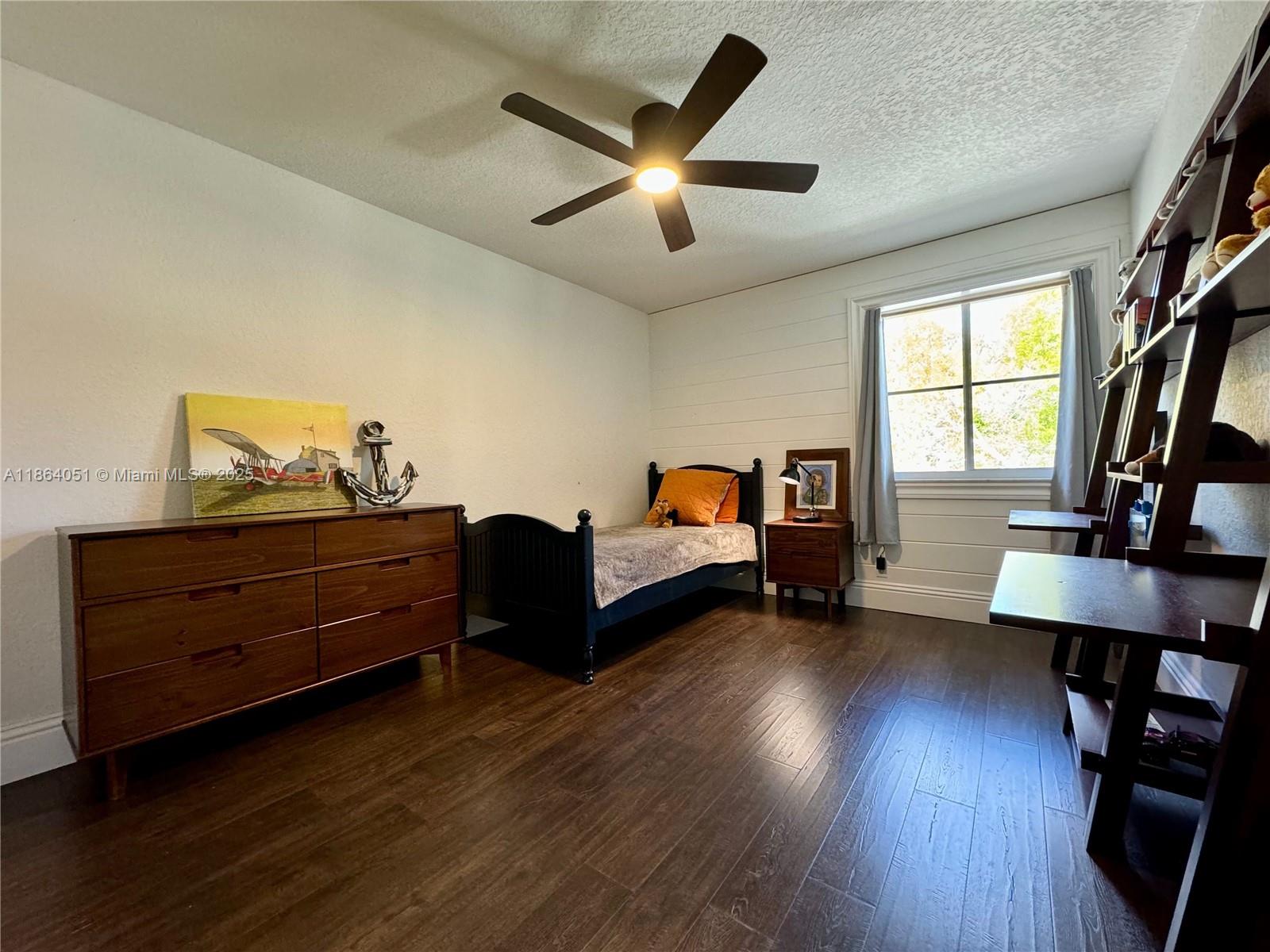 SECTOR 2-PARCELS 17 18 19 - Residential