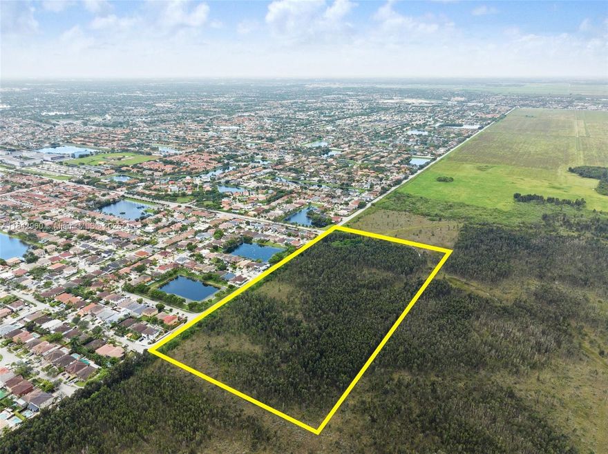 RARE OPPORTUNITY TO OWN 20 ACRE LOT FACING THE DEVELOPMENT LINE ON 167 AVE. LOCATED IN THE URBAN EXPANSION AREA PROPOSED BY MIAMI-DADE TASK FORCE APPOINTED BY THE MAYOR DUE TO THE NEED TO GROW AND DEVELOP THE CITY. LAND FROM 167 AVE TO WEST LIMIT BETWEEN 52 AND 56 ST