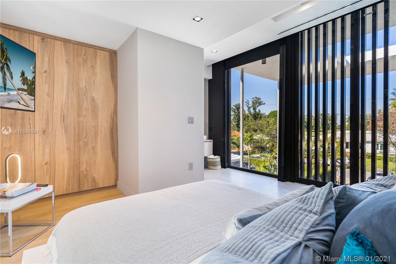 NORMANDY GOLF COURSE - Residential