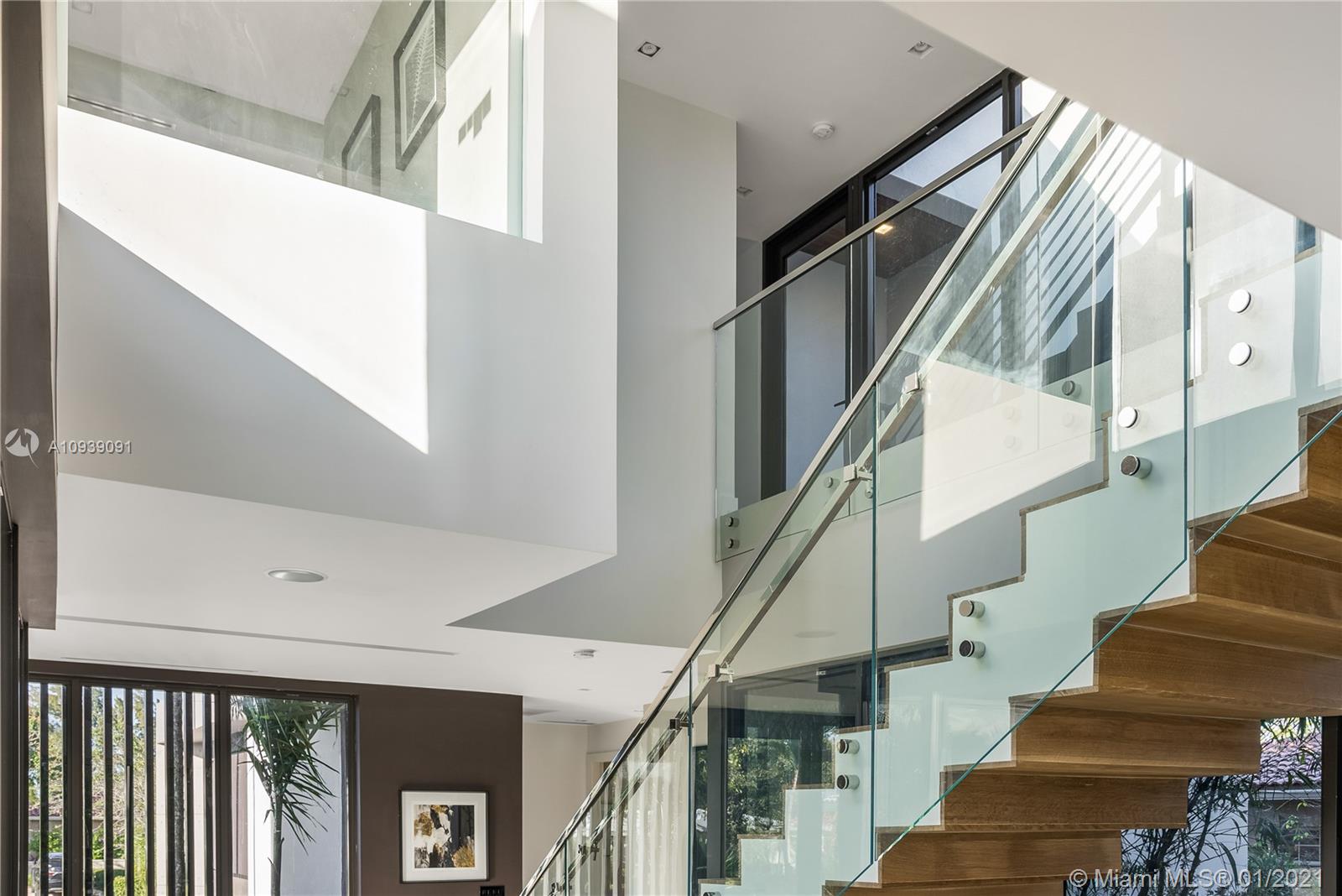 NORMANDY GOLF COURSE - Residential