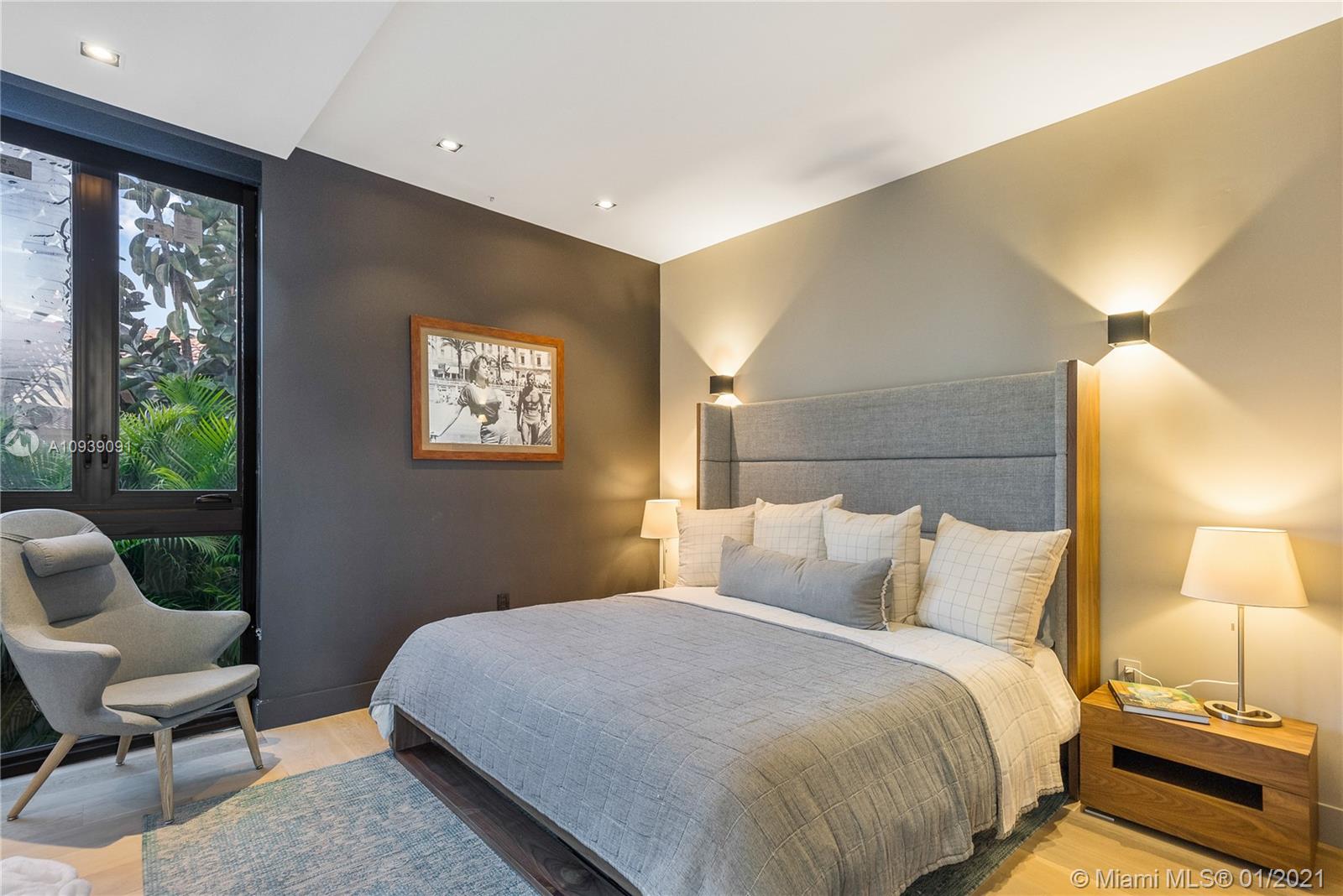 NORMANDY GOLF COURSE - Residential