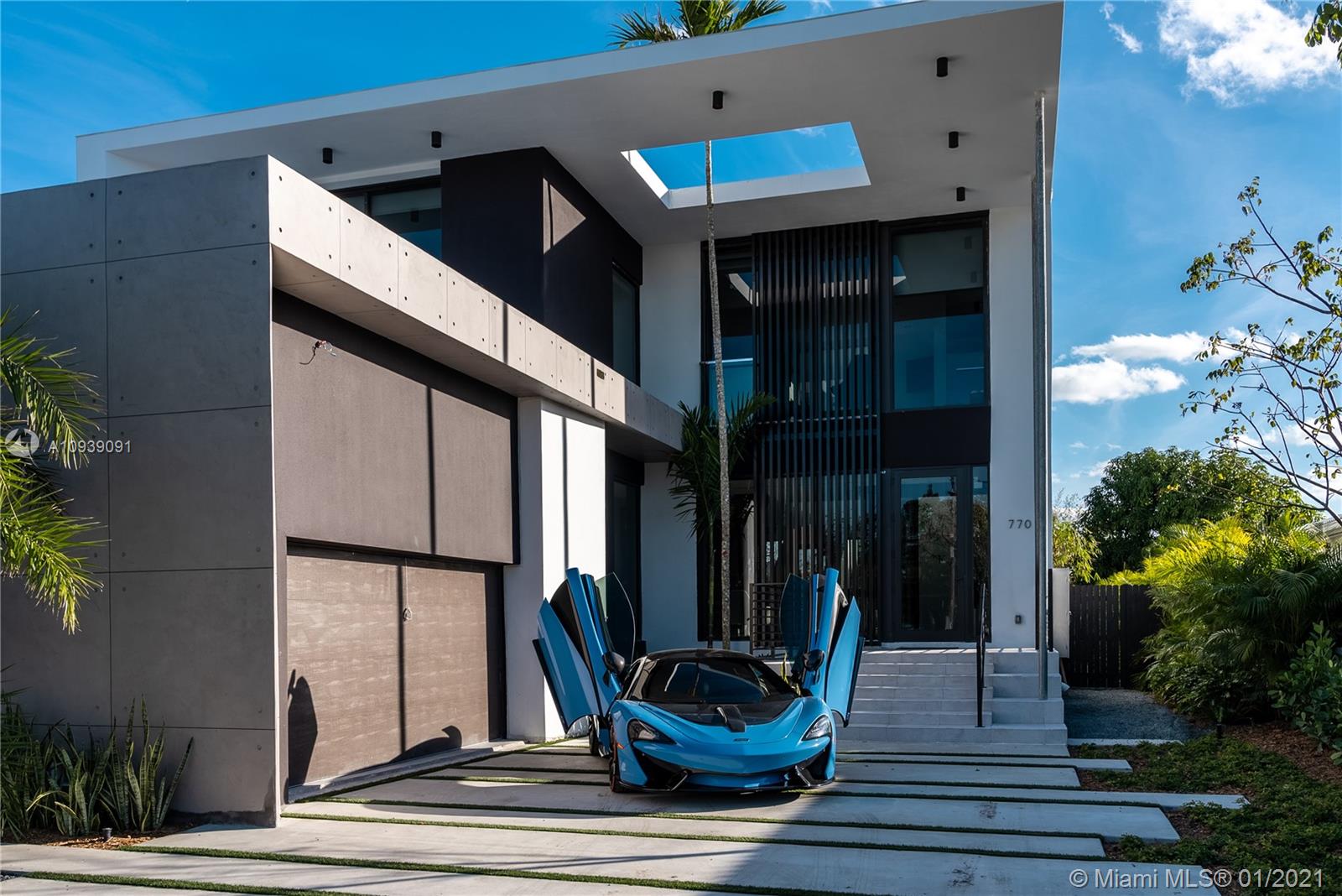 NORMANDY GOLF COURSE - Residential