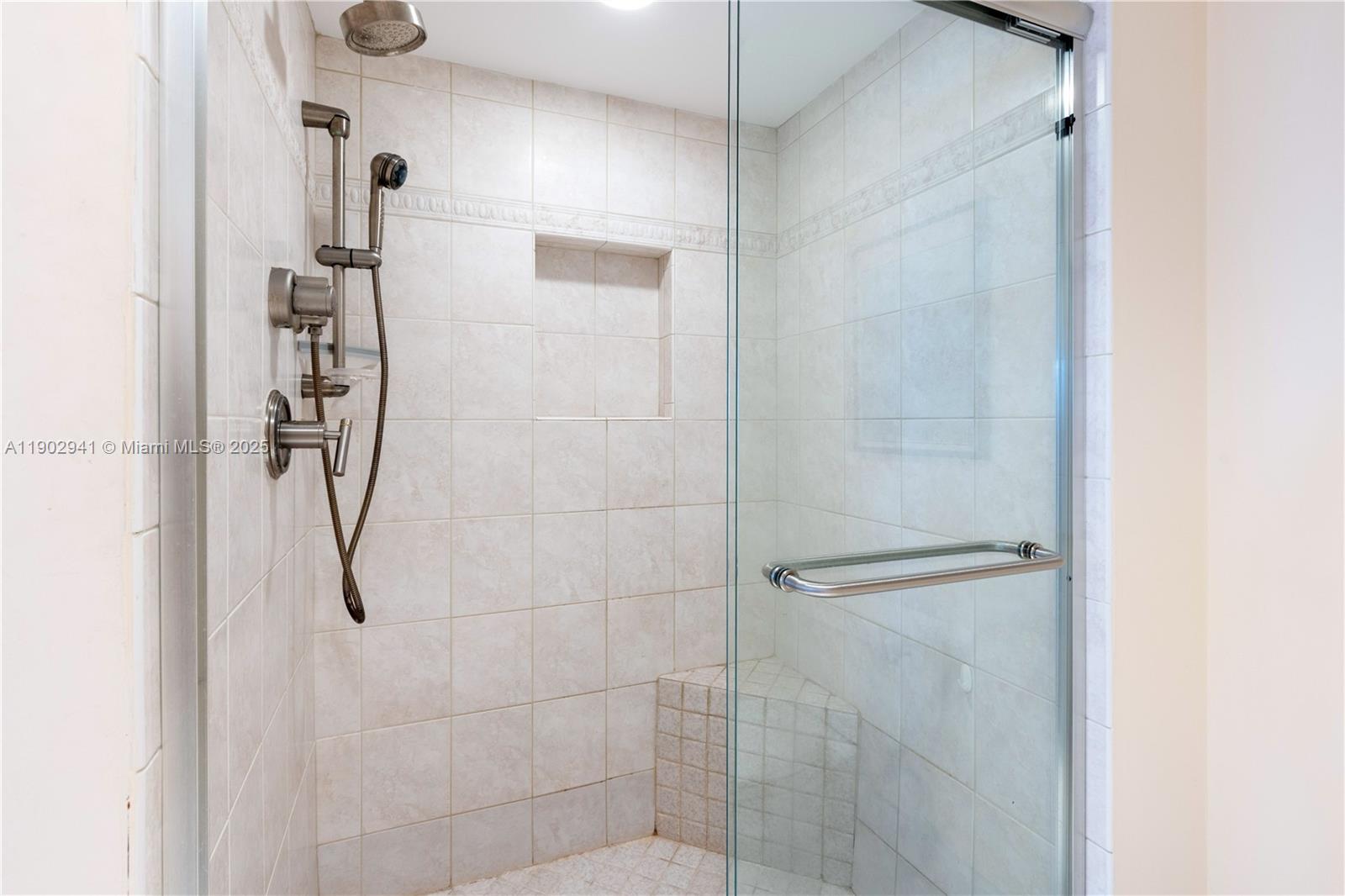 ANCHOR BAY CLUB CONDO - Residential