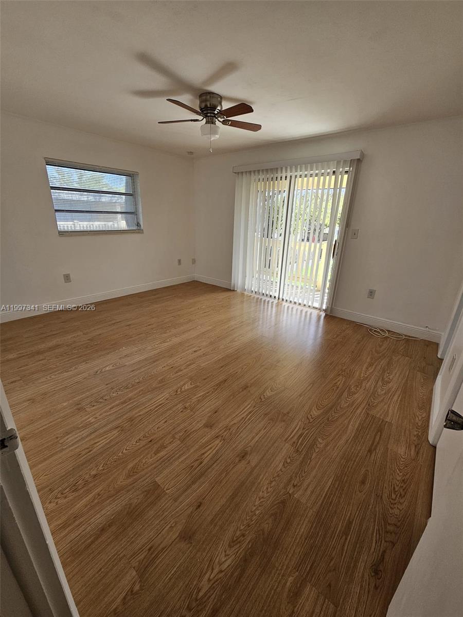 KENDALE LAKES TOWNHOUSE CO - Residential Lease