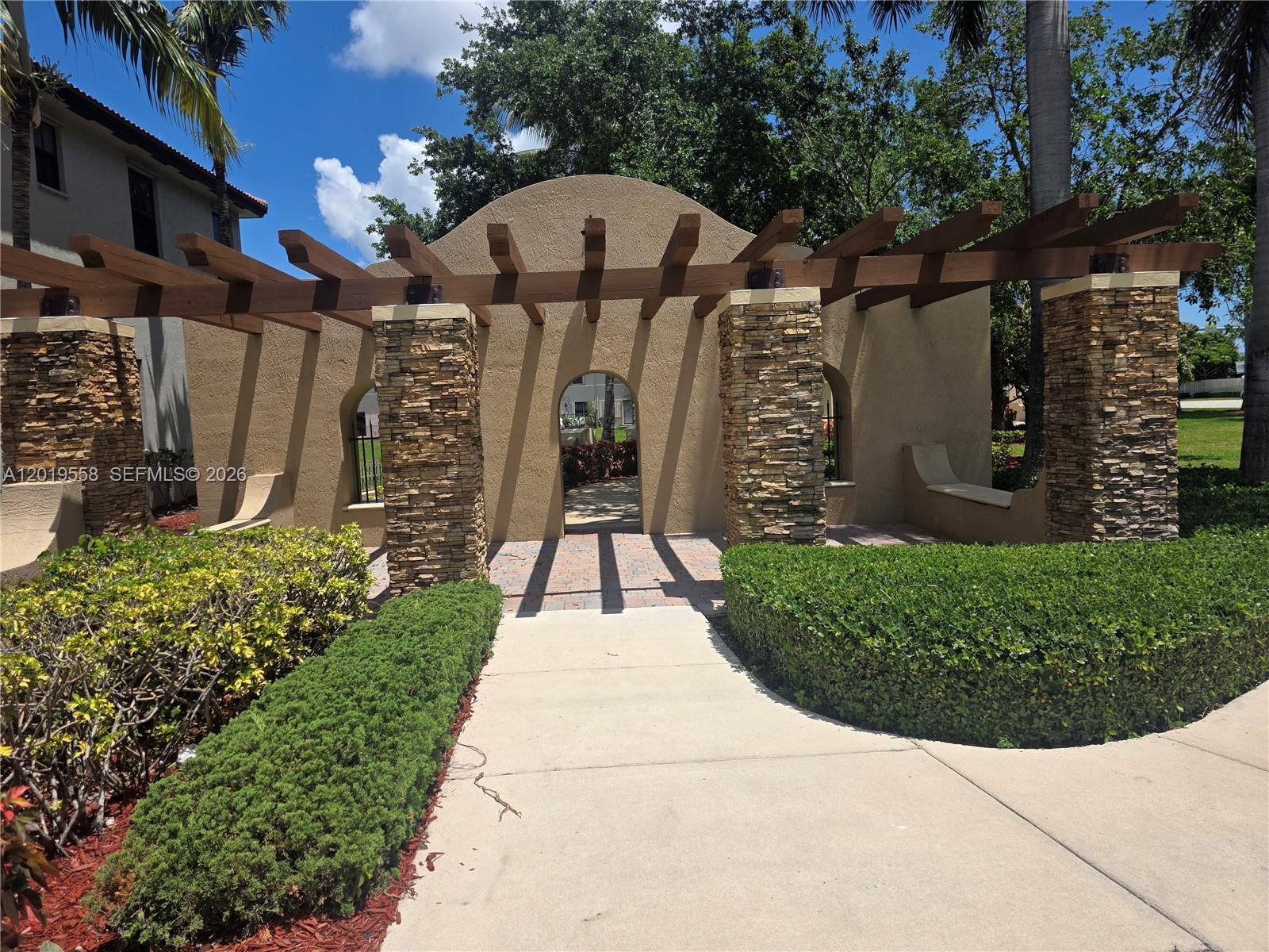 SILVER PALM EAST SEC TWO - Residential