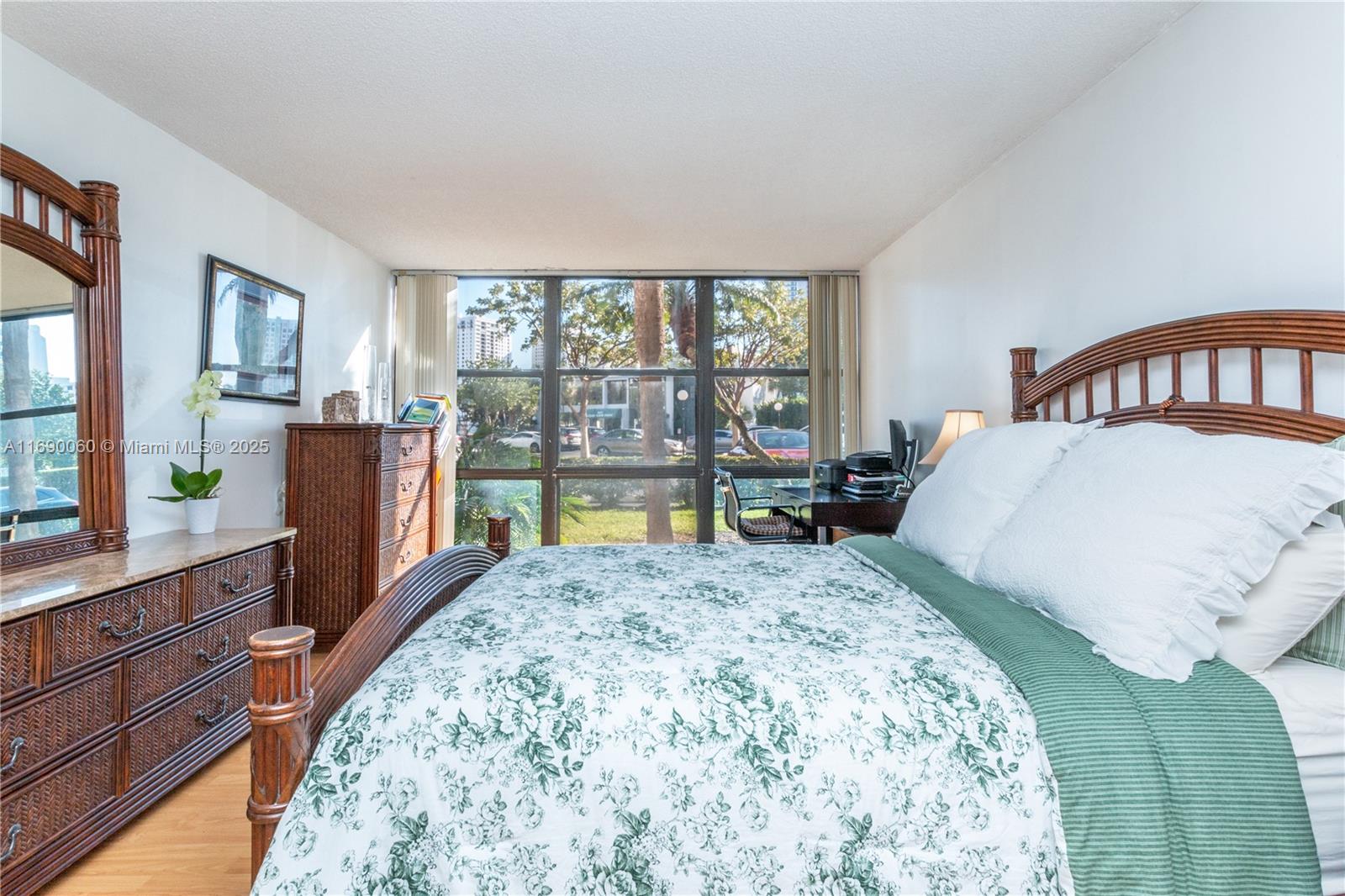 OCEANVIEW PARK CONDO - Residential