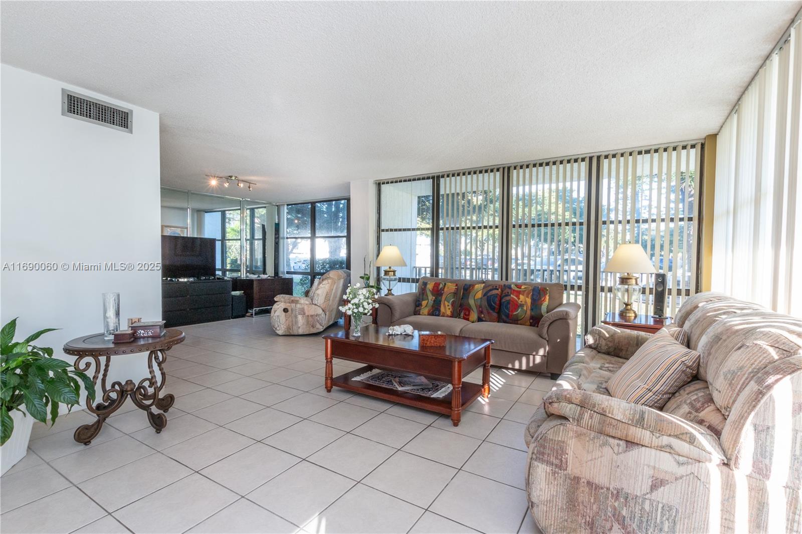OCEANVIEW PARK CONDO - Residential