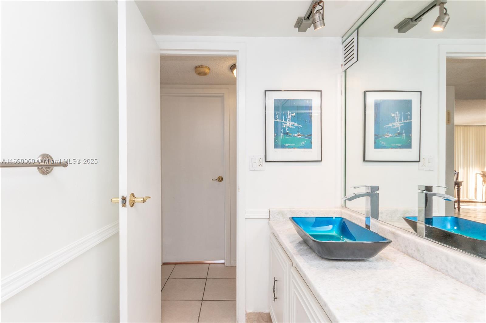 OCEANVIEW PARK CONDO - Residential