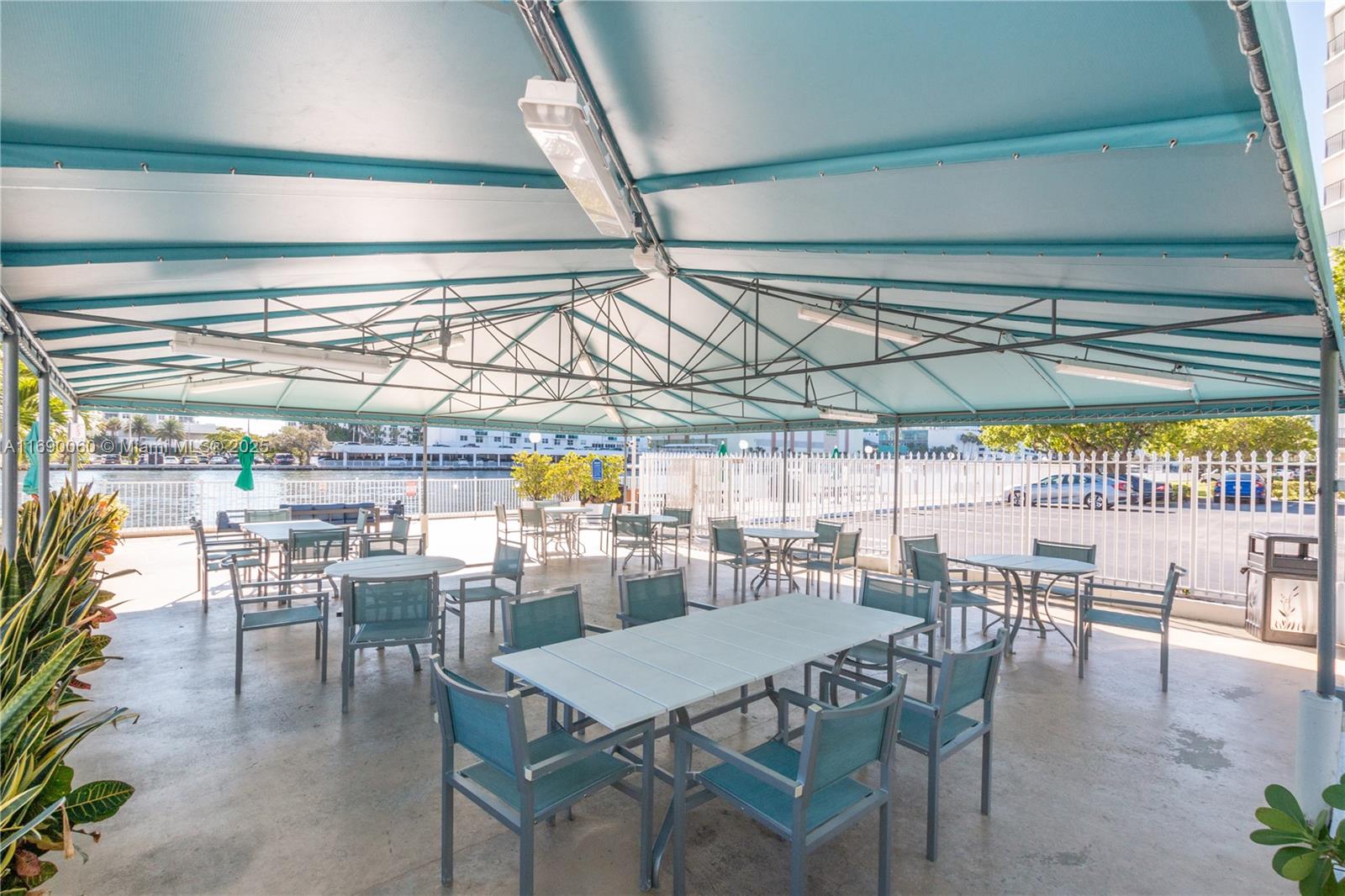 OCEANVIEW PARK CONDO - Residential
