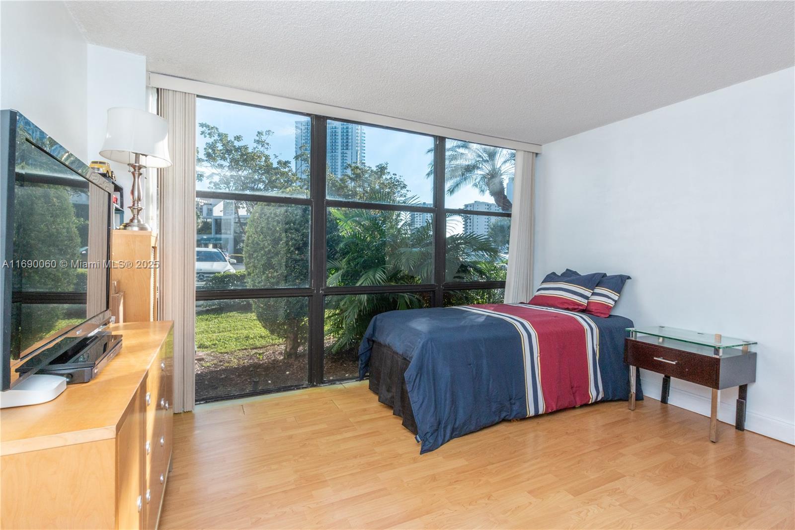 OCEANVIEW PARK CONDO - Residential