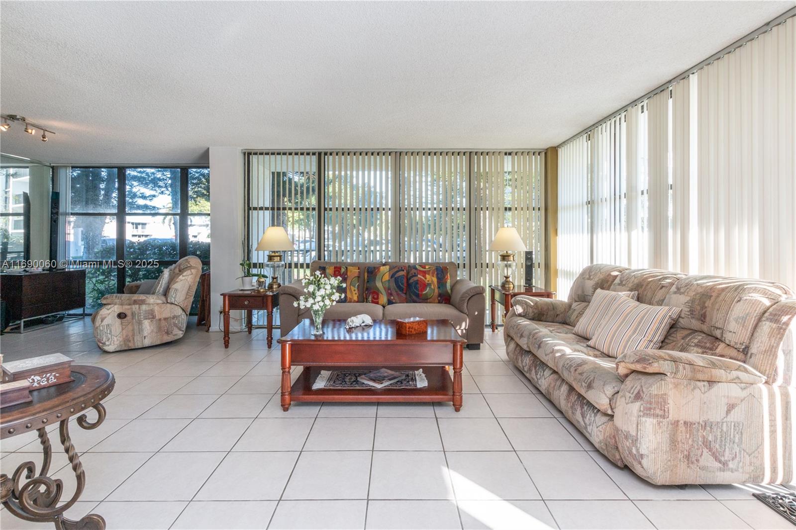 OCEANVIEW PARK CONDO - Residential
