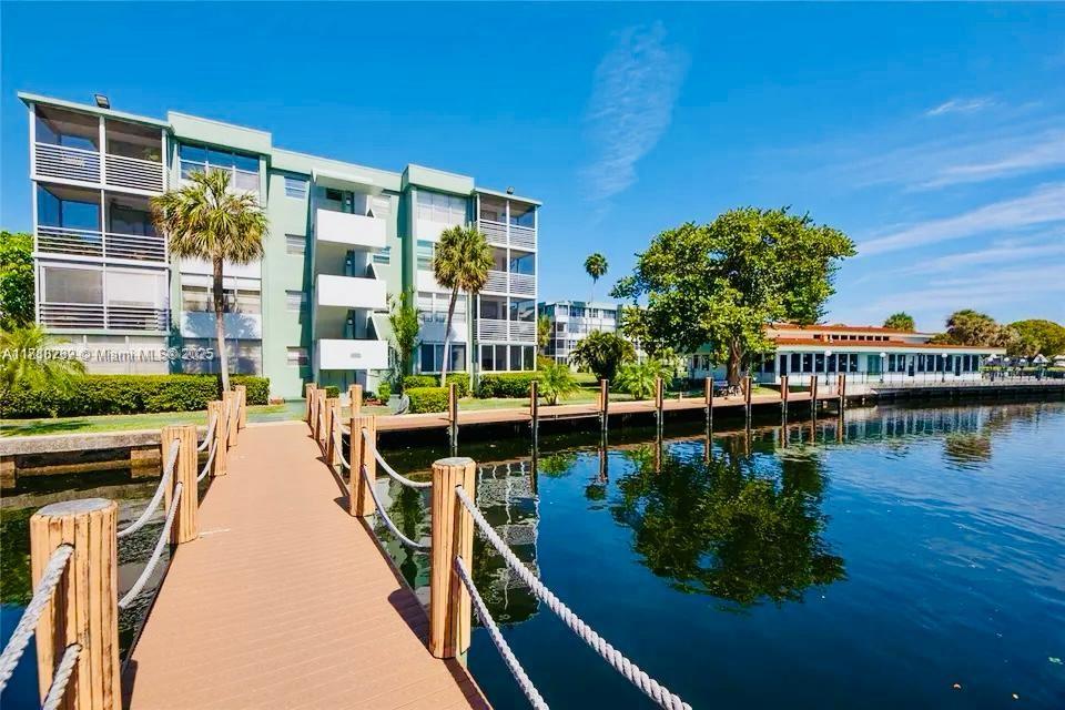 WATERGATE CONDOMINIUM NO - Residential Lease