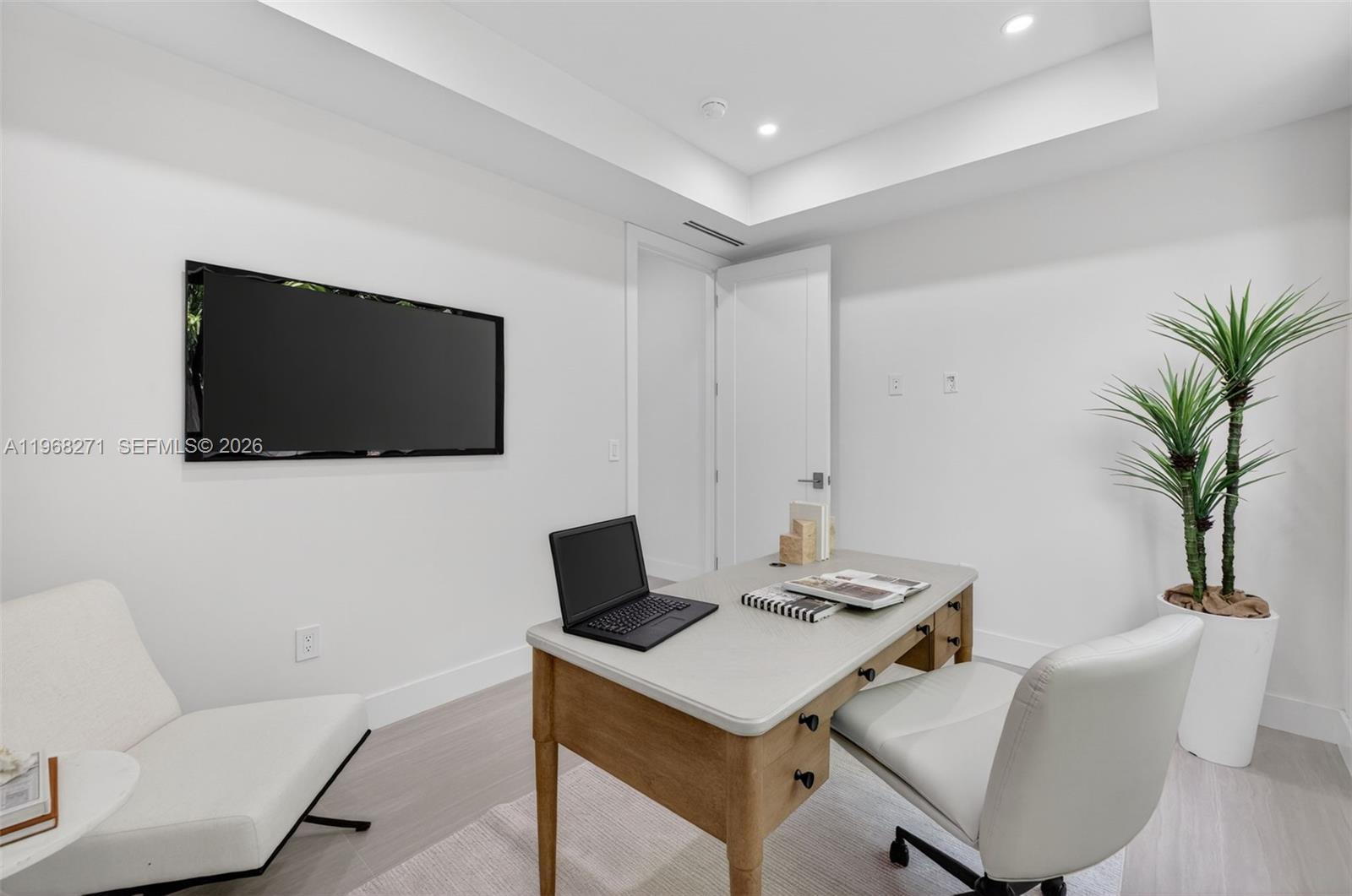 EVERGLADE LAND SALES CO - Residential
