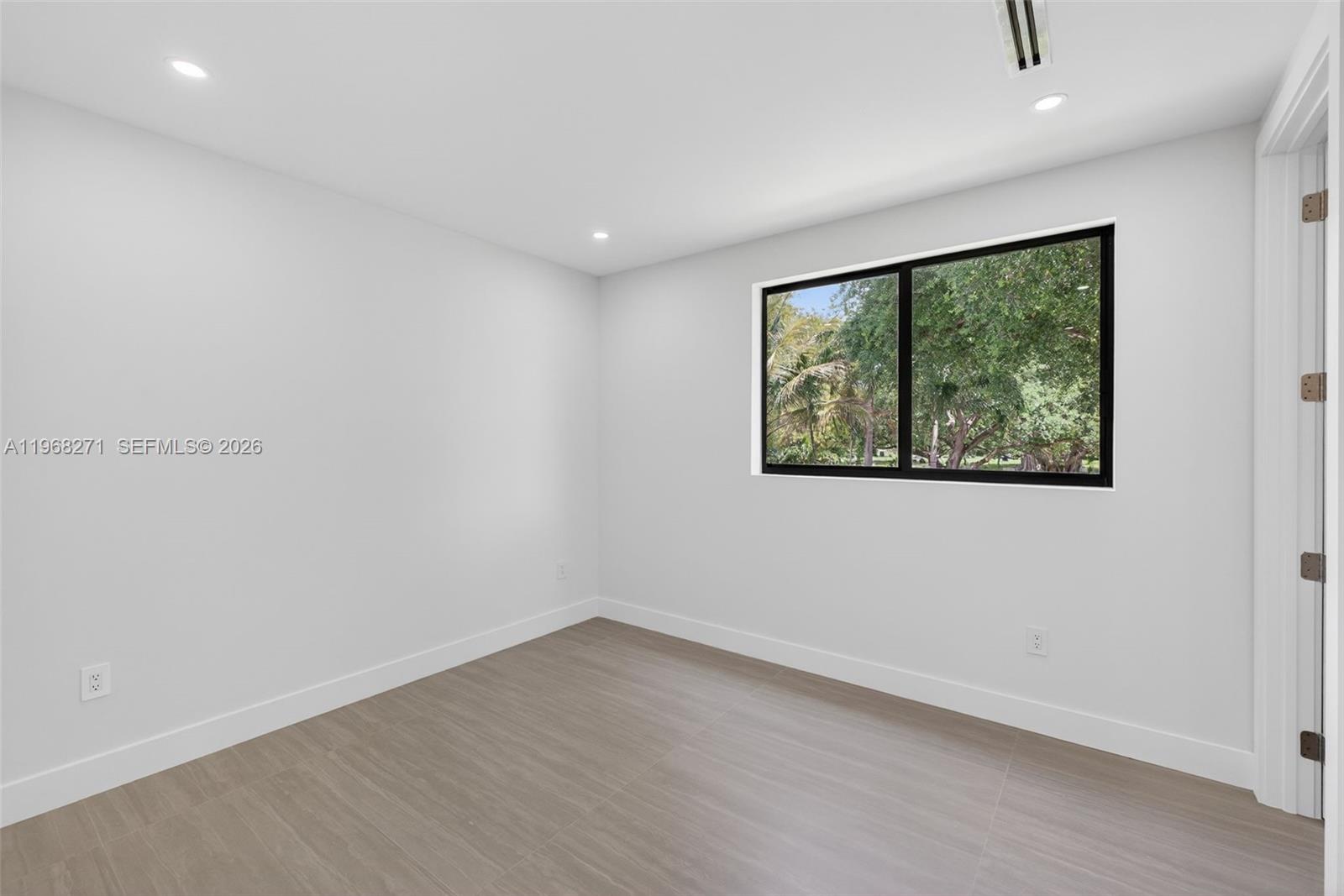 EVERGLADE LAND SALES CO - Residential