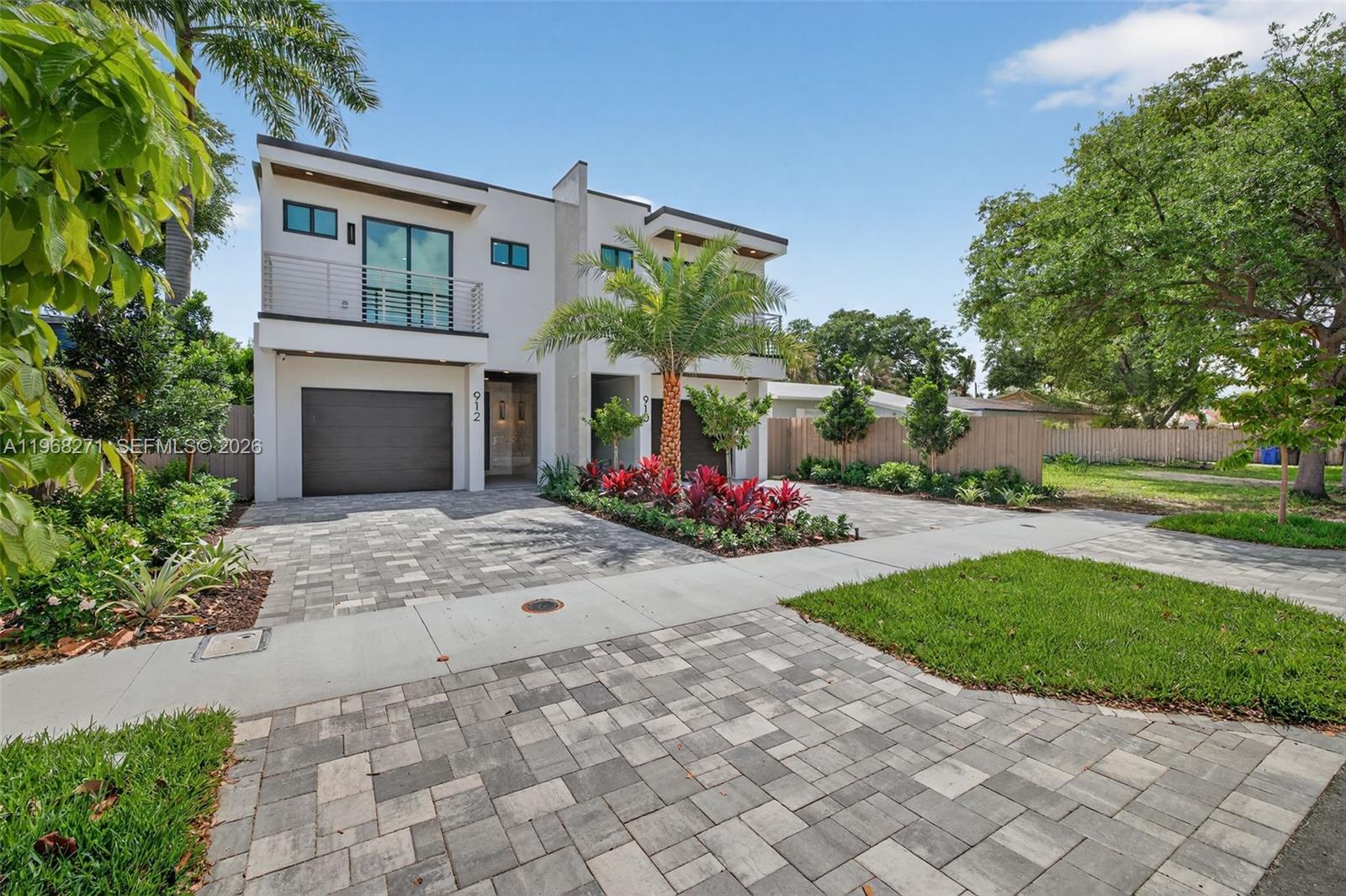 EVERGLADE LAND SALES CO - Residential