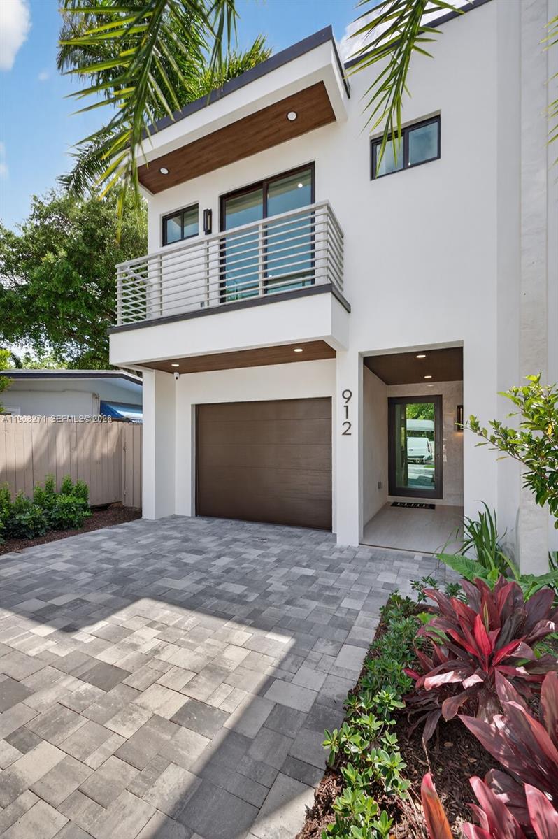 EVERGLADE LAND SALES CO - Residential