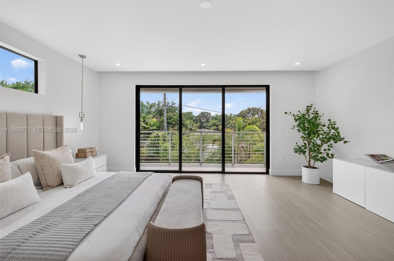 EVERGLADE LAND SALES CO - Residential